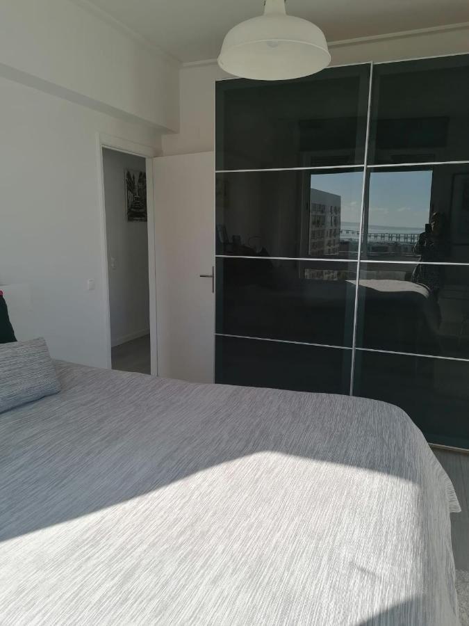 Apartamento Portela Lisboa Exteriör bild